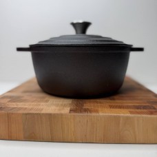 Каструля чавунна 3 л, з литою кришкою