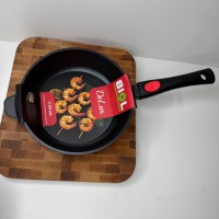 Сковорідка 24 см «Lux» антипригарна