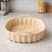 Силіконова форма для аерофритюрниці 18×18×6,5 см бежева 