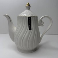 Заварник 850 мл «Снігова Королева Хвиля» Interos