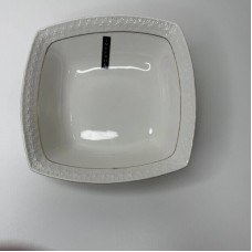 Салатник квадратний біла порцеляна 8″