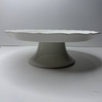 Блюдо на ніжці кругле біла порцеляна 31 см