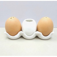 Набір для солі та перцю у формі яйця