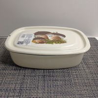 Лоток 1,5 л з кришкою Гриби (молочна) 