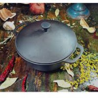 Каструля чавунна лита 3 л з чавунною кришкою